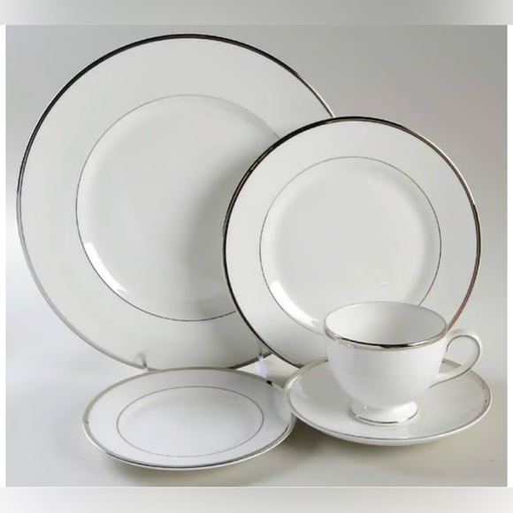 Sterling by Wedgewood China - Picture 2 of 2